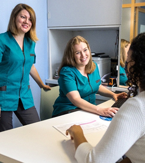 Dental receptionists in Richardson